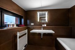 11 koupelna, termostat, vypna Unica Colors, foto Schneider Electric