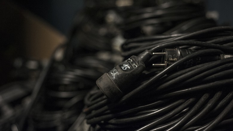 Test kvality kabel, ilustran obrzek Divadlo Disk, foto Eva Neskov, zdroj redakce TZB-info
