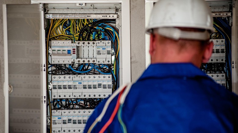Zájem o učební obory roste. Elektrikářů je ale pořád málo