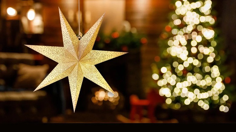 Naskladnili jsme vánoční atmosféru = hromadu světel