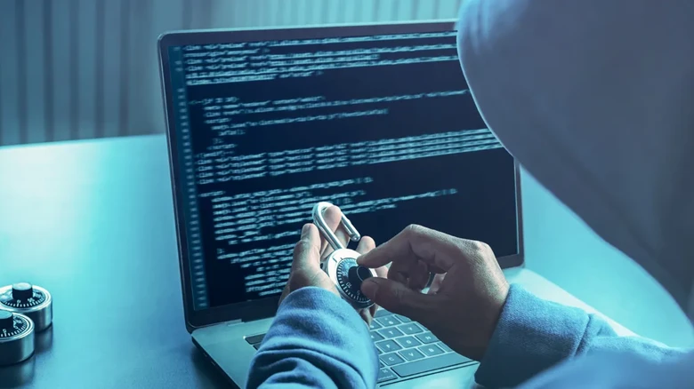 Jak správně nasadit firewall ve firemní síti a co vám přinese v praxi