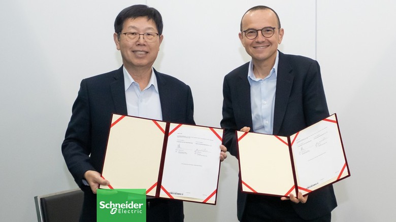 Schneider Electric a Foxconn oznamují strategické partnerství pro urychlení výstavby AI datových center příští generace